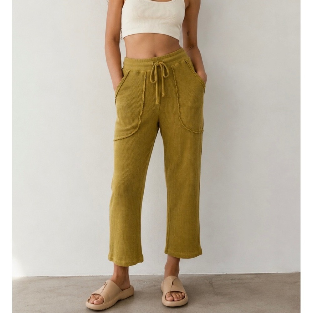 BACK BEAT CO. Organic Cotton Waffle Thermal Crop Pants in Chartreuse